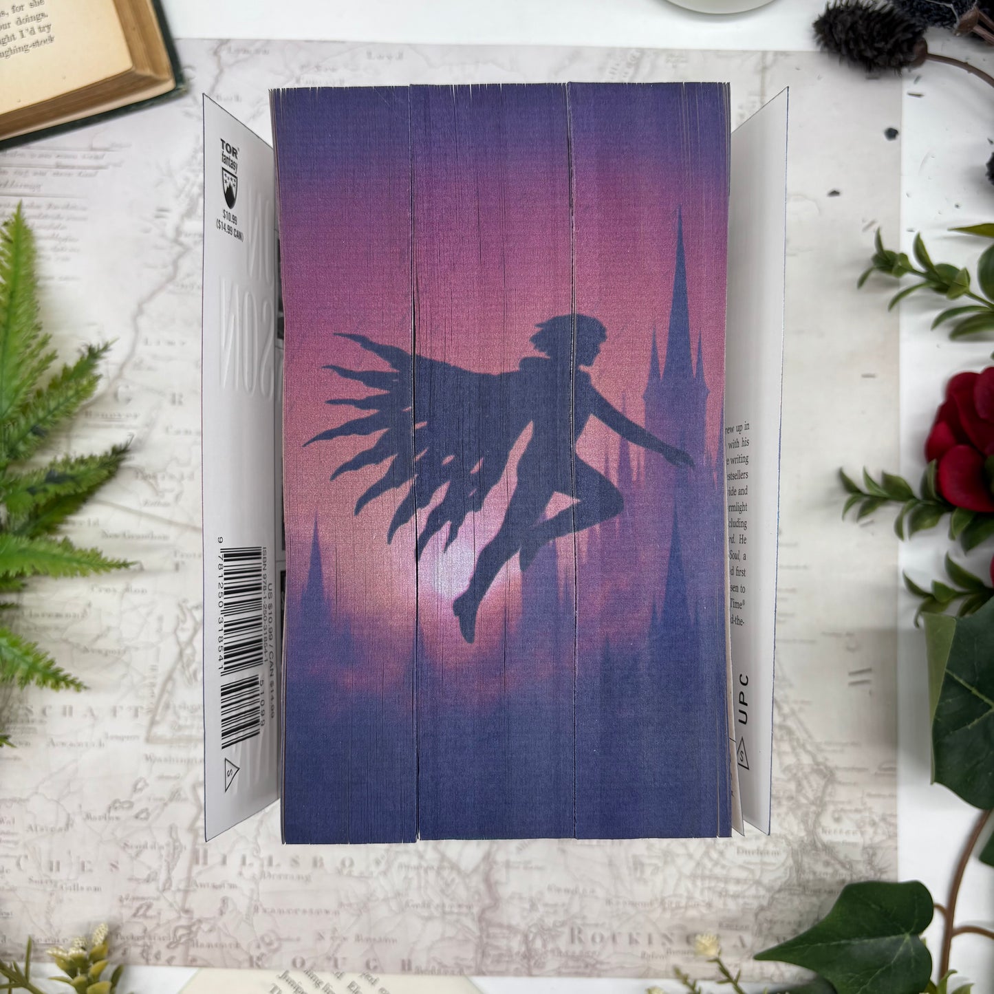 Custom fantasy book edge – Mistborn special edition