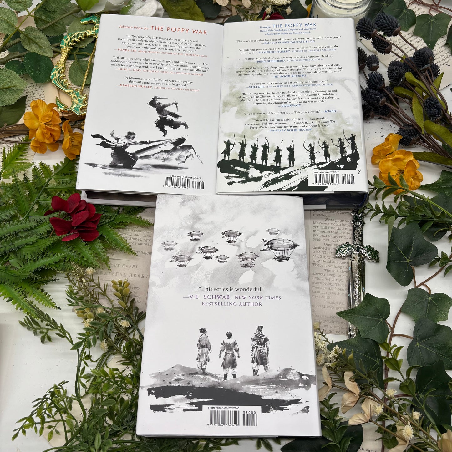 Fantasy special edition set of The Poppy War with unique edge design