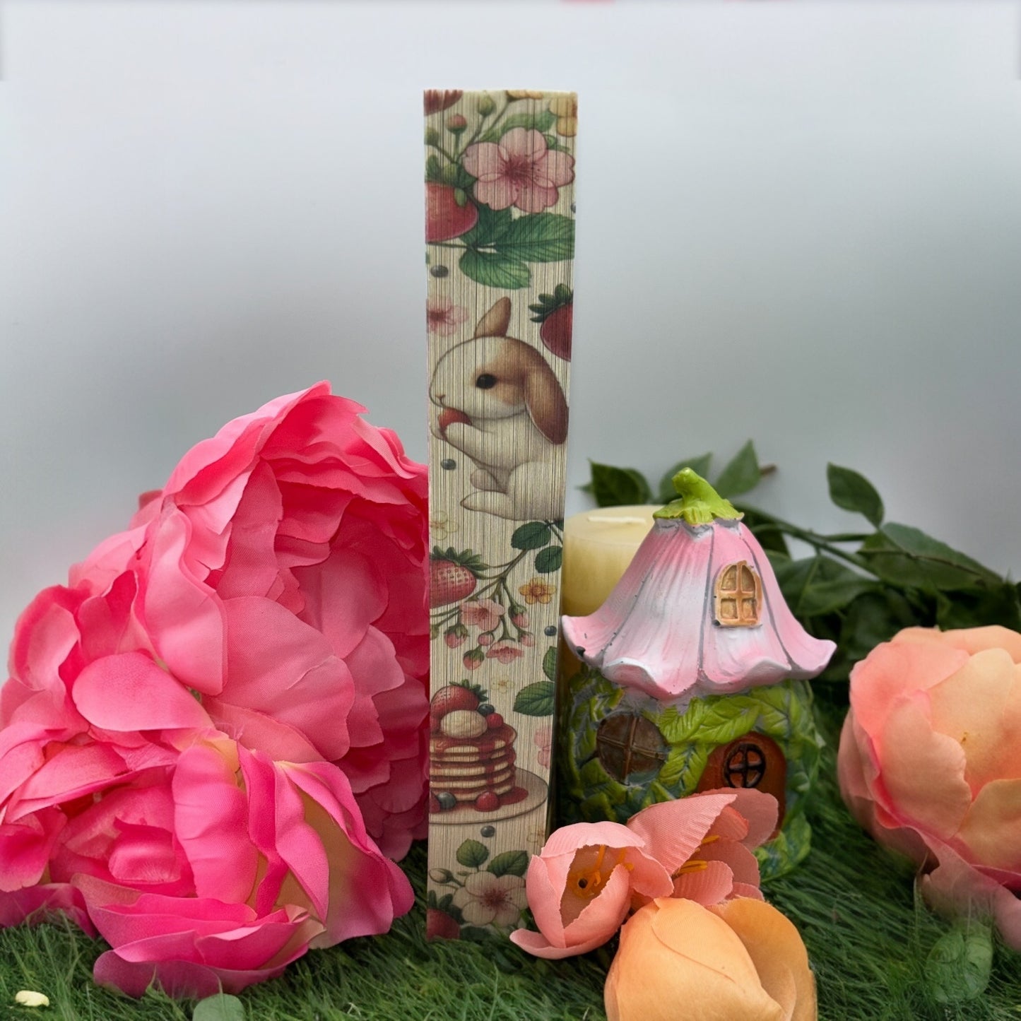 The Stawberry Patch Pancake House special edition paperback with stenciled edges by Laurie Gilmore middle