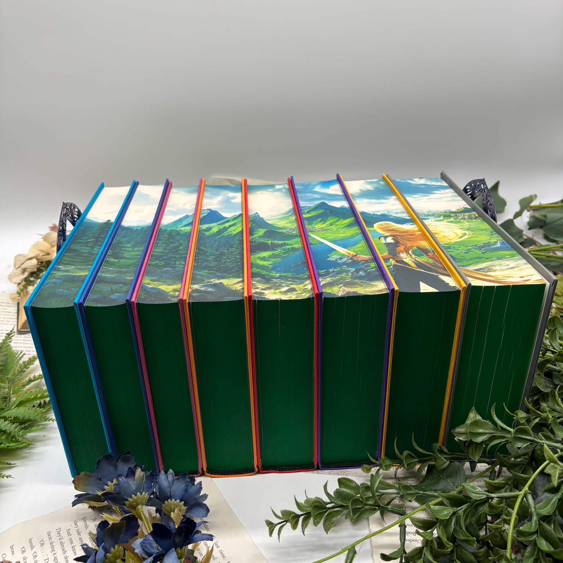 Special edition Throne of Glass hardcover box set by Sarah J. Maas with custom sprayed/stenciled edges. 