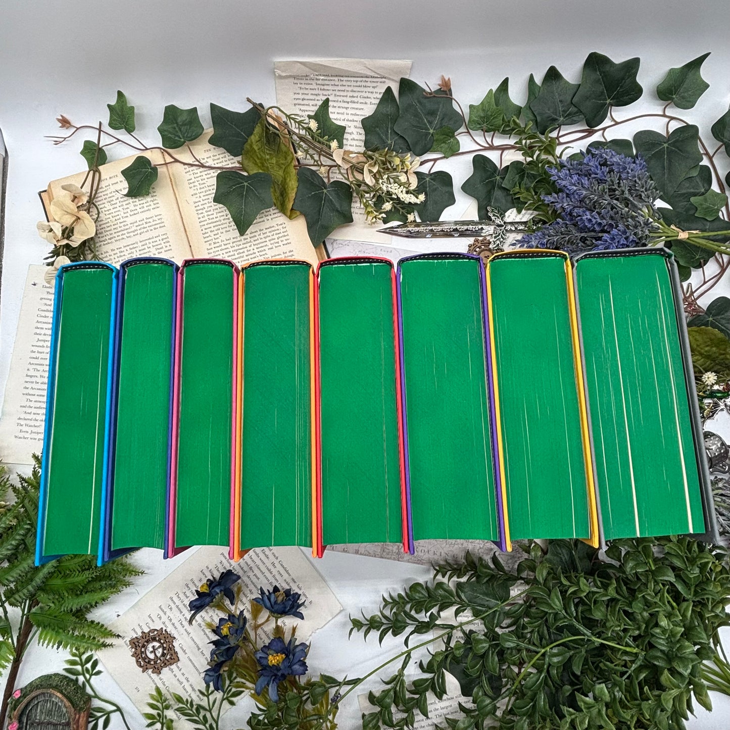 Special edition Throne of Glass hardcover box set by Sarah J. Maas with custom sprayed/stenciled edges, airbrushed tops and bott