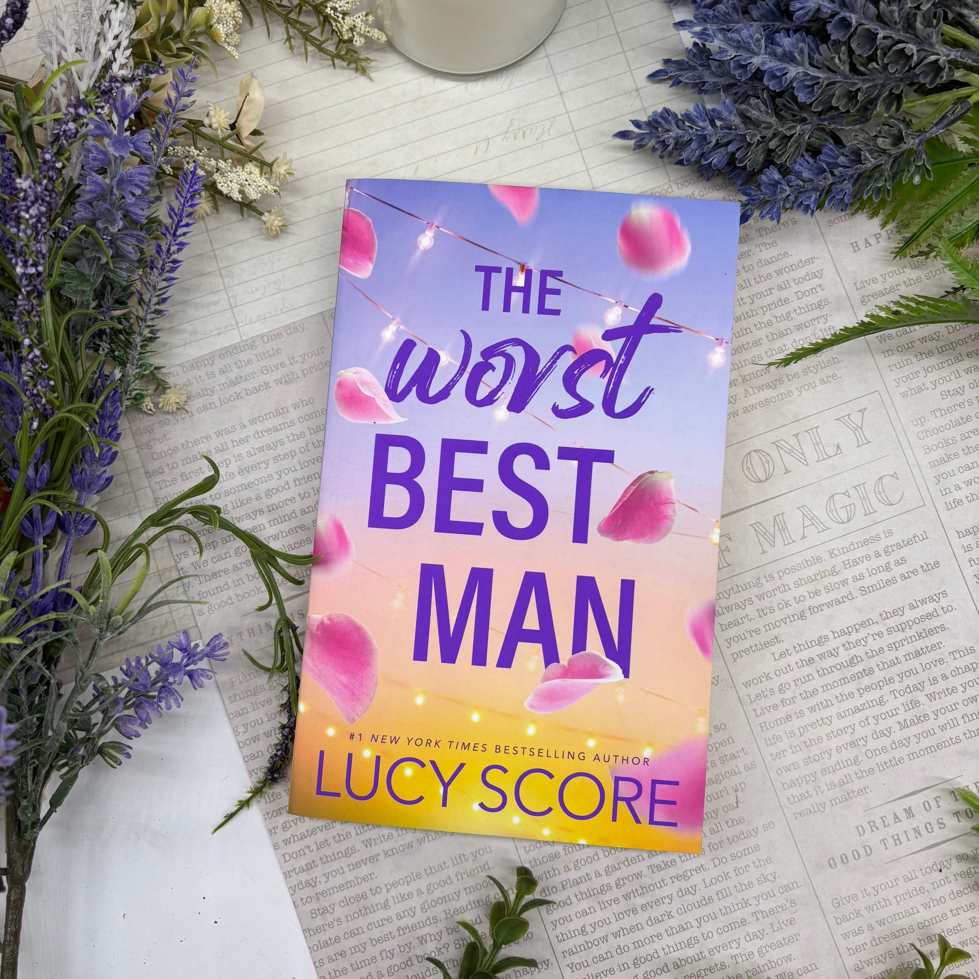 The Worst Best Man by Lucy Score special edition paperback with custom designed edges front cover view
